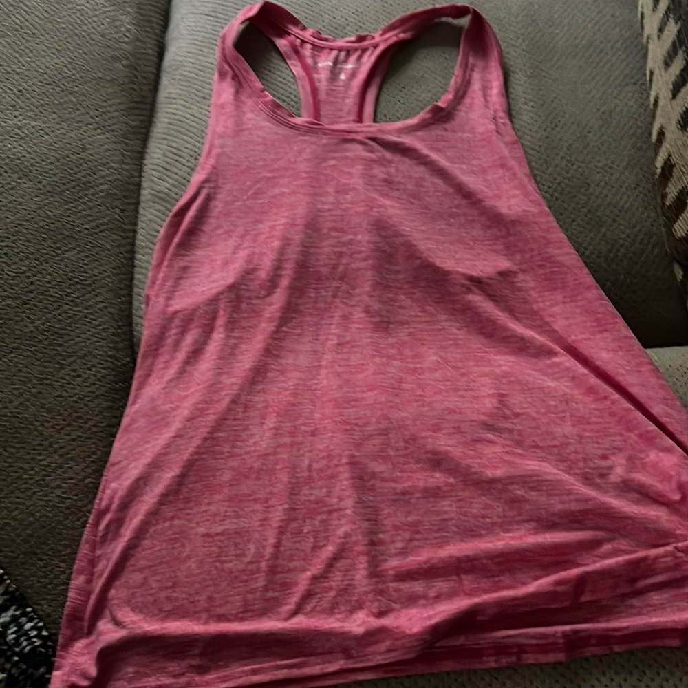 Athletic top